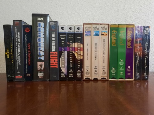 Lot vhs tapes pbs - lot, reader's